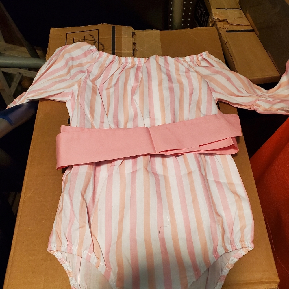 Brand new Girls 2-piece outfit